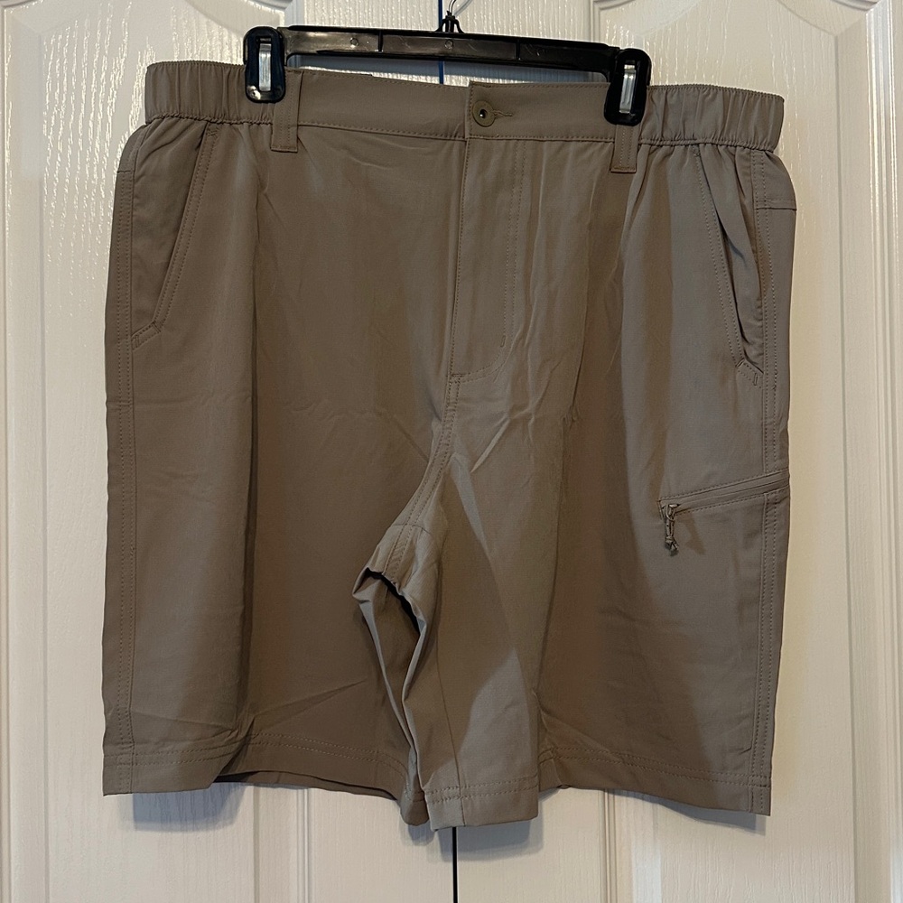 Weatherproof Vintage Performance Series Tech Short Color Tan Size 36 9” inseam